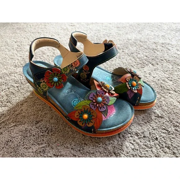 L'Artiste by Spring Step blue leather wedge sandals with flower cutouts EU38 - Picture 1 of 5